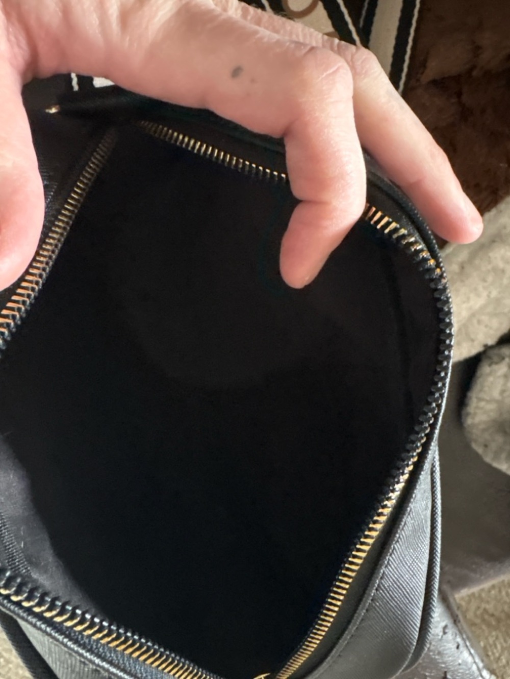 U.S. Polo Assn. Black Crossbody Belt Bag with Gold Logo - Picture 3 of 5
